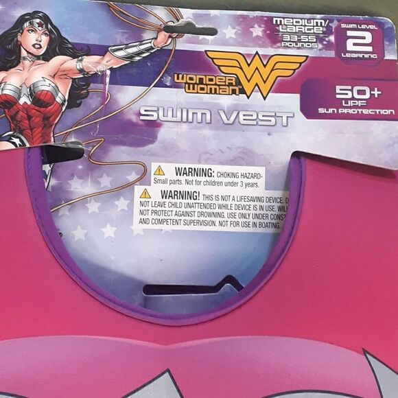 Wonder Woman Swim Vest Justice League New M/L Cruise Vacation - Picture 2 of 8